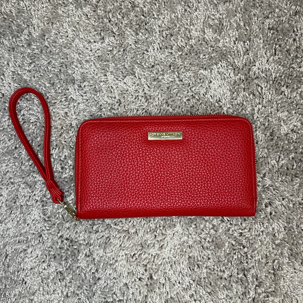 Wristlet wallet
